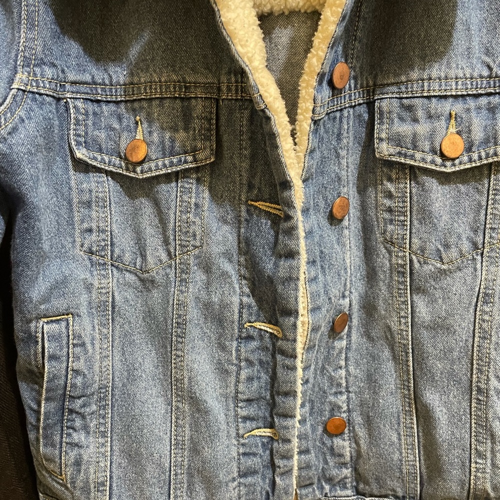 Forever 21 Faux Shearling Denim Trucker Jacket Size S